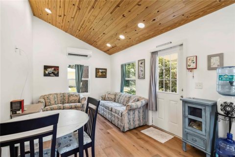 House in Englewood, Florida 1 bedroom, 37.16 sq.m. № 1759404 - photo 8