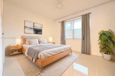 Condominio en venta en Sunrise, Florida, 2 dormitorios, 78.97 m2 № 2049452 - foto 9