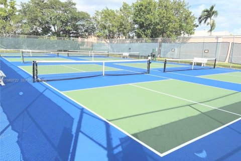 Condominio en venta en Sunrise, Florida, 2 dormitorios, 78.97 m2 № 2049452 - foto 21