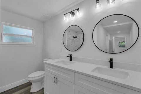 House in Orlando, Florida 3 bedrooms, 145.58 sq.m. № 1822715 - photo 12