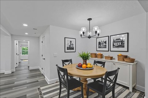 House in Orlando, Florida 3 bedrooms, 145.58 sq.m. № 1822715 - photo 19