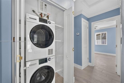 Villa ou maison à vendre à Deerfield Beach, Floride: 3 chambres, 100.71 m2 № 2252035 - photo 12
