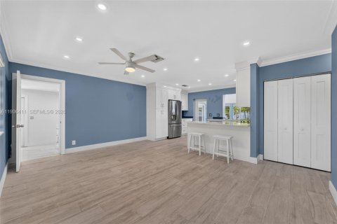 Villa ou maison à vendre à Deerfield Beach, Floride: 3 chambres, 100.71 m2 № 2252035 - photo 5