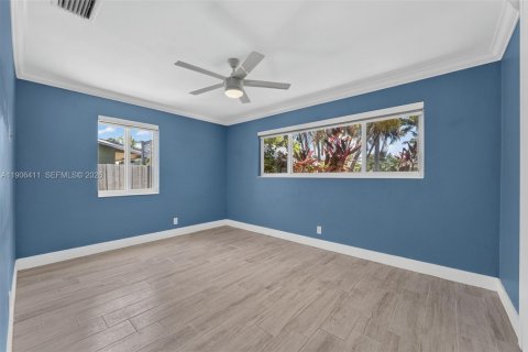 Villa ou maison à vendre à Deerfield Beach, Floride: 3 chambres, 100.71 m2 № 2252035 - photo 6