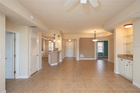 Copropriété à louer à New Smyrna Beach, Floride: 2 chambres, 162.86 m2 № 2403090 - photo 5
