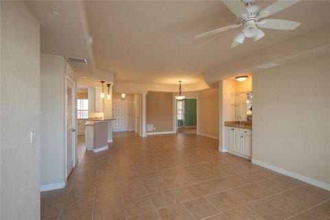 Copropriété à louer à New Smyrna Beach, Floride: 2 chambres, 162.86 m2 № 2403090 - photo 7