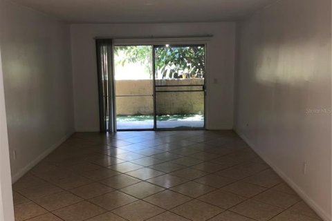 Condominio en alquiler en Casselberry, Florida, 2 dormitorios, 104.61 m2 № 1885766 - foto 6