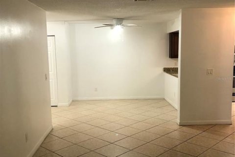 Condominio en alquiler en Casselberry, Florida, 2 dormitorios, 104.61 m2 № 1885766 - foto 7