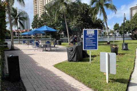 Снять в аренду кондоминиум в Санни-Айлс-Бич, Флорида 3 спальни, 142.79м2, № 2060869 - фото 18