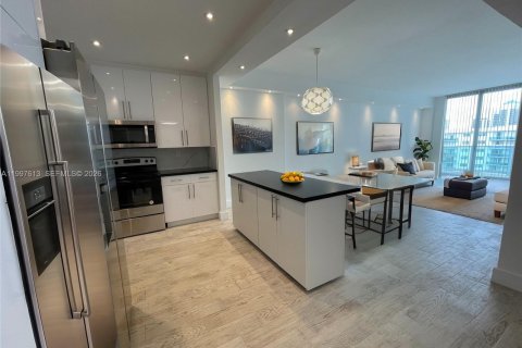 Снять в аренду кондоминиум в Санни-Айлс-Бич, Флорида 3 спальни, 142.79м2, № 2060869 - фото 11