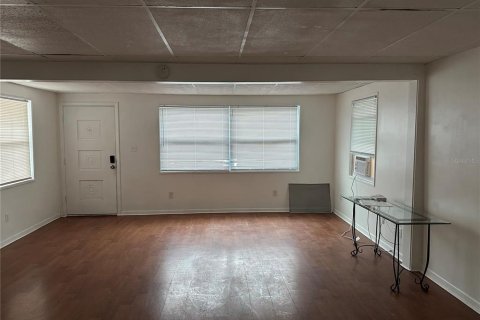 Villa ou maison à louer à Clearwater, Floride: 3 chambres, 124.3 m2 № 1904604 - photo 9