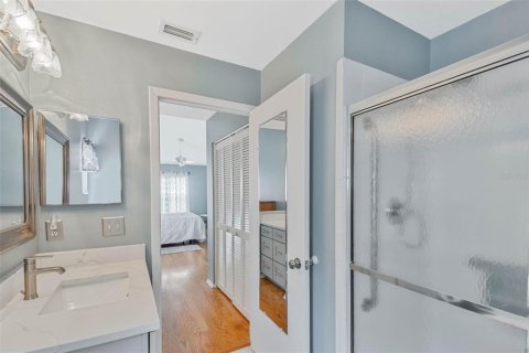 Condo in Riverview, Florida, 3 bedrooms  № 2388282 - photo 16