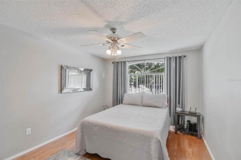 Condo in Riverview, Florida, 3 bedrooms  № 2388282 - photo 18