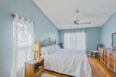 Condo in Riverview, Florida, 3 bedrooms  № 2388282 - photo 12