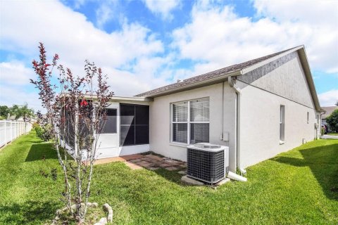 Condo in Riverview, Florida, 3 bedrooms  № 2388282 - photo 24