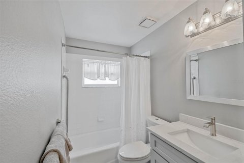 Condo in Riverview, Florida, 3 bedrooms  № 2388282 - photo 20