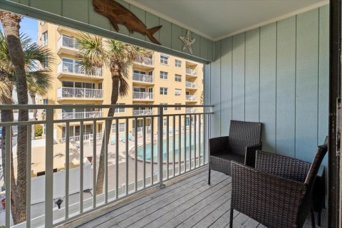 Condo in New Smyrna Beach, Florida, 1 bedroom  № 1915254 - photo 6