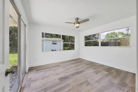 House in Venice, Florida 2 bedrooms, 92.62 sq.m. № 1800300 - photo 19