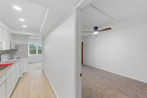 Copropriété à louer à Pinellas Park, Floride: 1 chambre, 69.68 m2 № 2113282 - photo 13