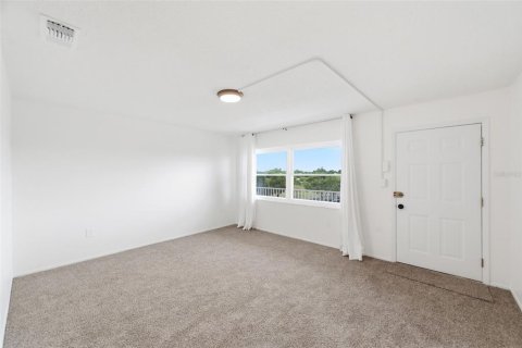 Copropriété à louer à Pinellas Park, Floride: 1 chambre, 69.68 m2 № 2113282 - photo 6