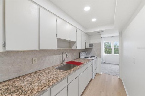 Copropriété à louer à Pinellas Park, Floride: 1 chambre, 69.68 m2 № 2113282 - photo 14