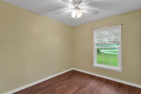 Immobilier commercial à vendre à Frostproof, Floride: 15 chambres, 548.87 m2 № 1910887 - photo 21