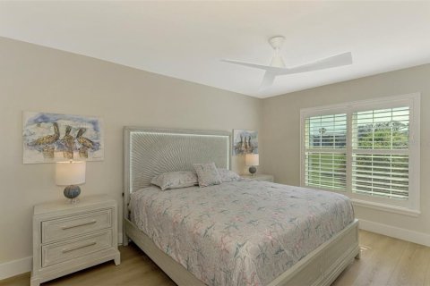 Condo in Venice, Florida, 2 bedrooms  № 1561706 - photo 25