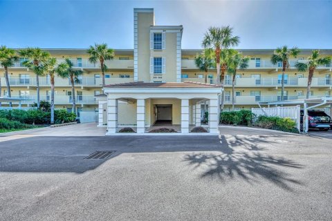 Condo in Venice, Florida, 2 bedrooms  № 1561706 - photo 1