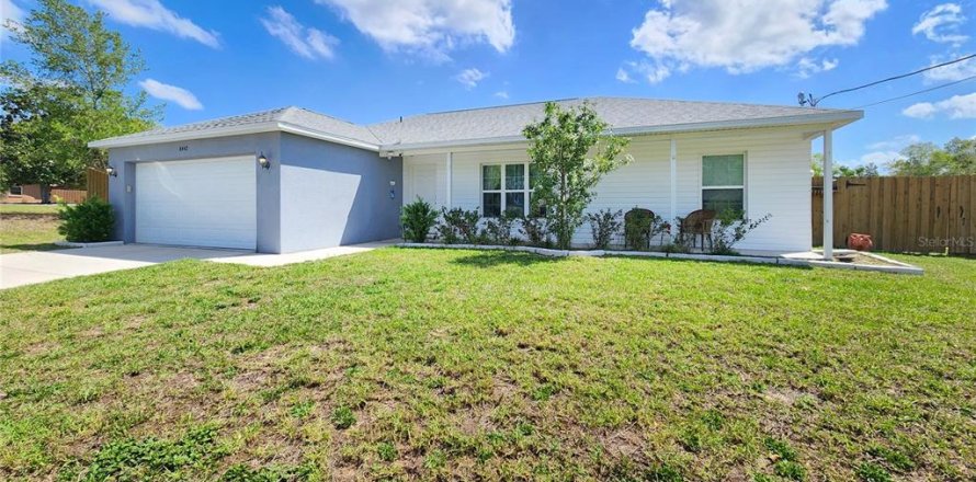 House in Brooksville, Florida 3 bedrooms, 134.62 sq.m. № 1622873
