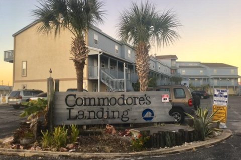 Condominio en alquiler en Fort Walton Beach, Florida, 2 dormitorios, 117.06 m2 № 590163 - foto 1
