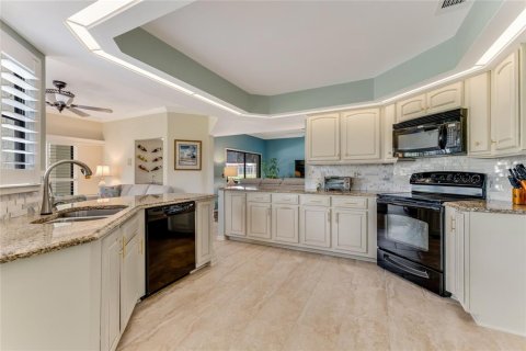 Villa ou maison à vendre à Port Orange, Floride: 3 chambres, 183.02 m2 № 1659724 - photo 8