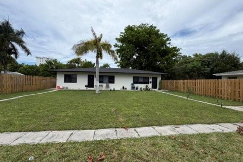 Propiedad comercial en venta en Fort Lauderdale, Florida, 270.25 m2 № 2083340 - foto 29