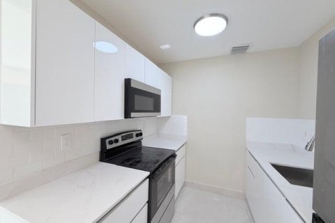 Propiedad comercial en venta en Fort Lauderdale, Florida, 270.25 m2 № 2083340 - foto 19