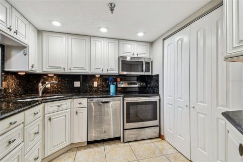 Condominio en venta en Madeira Beach, Florida, 2 dormitorios, 110.55 m2 № 1848123 - foto 14