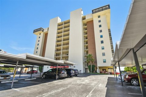 Condominio en venta en Madeira Beach, Florida, 2 dormitorios, 110.55 m2 № 1848123 - foto 8