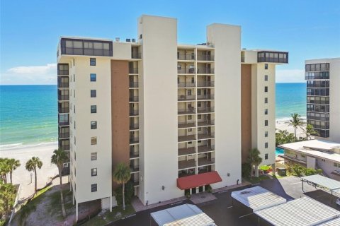 Condominio en venta en Madeira Beach, Florida, 2 dormitorios, 110.55 m2 № 1848123 - foto 1