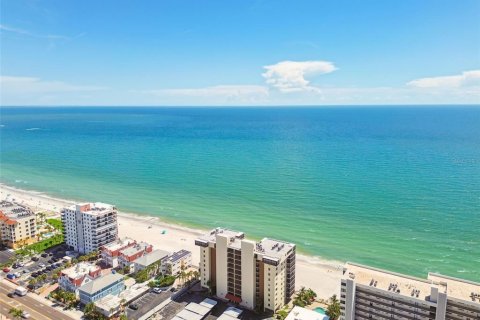 Condominio en venta en Madeira Beach, Florida, 2 dormitorios, 110.55 m2 № 1848123 - foto 5