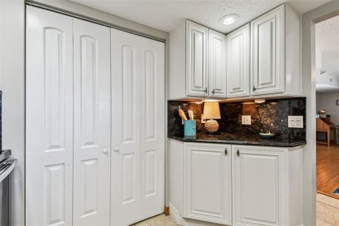 Condominio en venta en Madeira Beach, Florida, 2 dormitorios, 110.55 m2 № 1848123 - foto 15