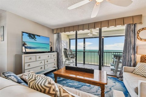 Condominio en venta en Madeira Beach, Florida, 2 dormitorios, 110.55 m2 № 1848123 - foto 29