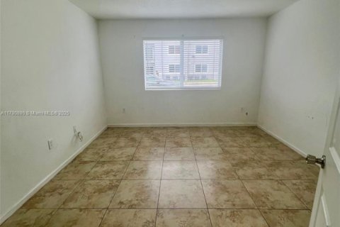 Condo in Homestead, Florida, 2 bedrooms  № 1730500 - photo 23