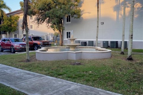 Condo in Homestead, Florida, 2 bedrooms  № 1730500 - photo 30
