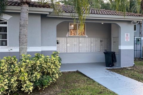 Condo in Homestead, Florida, 2 bedrooms  № 1730500 - photo 25
