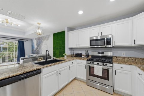 Copropriété à louer à Four Corners, Floride: 1 chambre, 76.46 m2 № 2406795 - photo 6