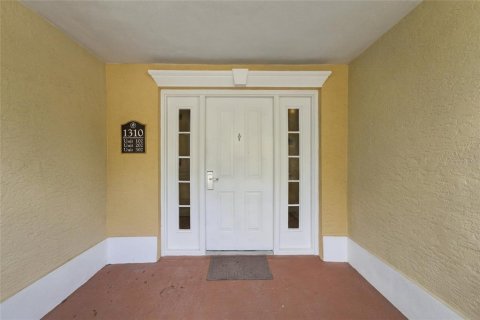 Copropriété à louer à Four Corners, Floride: 1 chambre, 76.46 m2 № 2406795 - photo 2