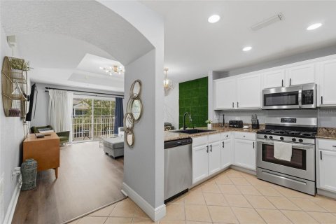 Copropriété à louer à Four Corners, Floride: 1 chambre, 76.46 m2 № 2406795 - photo 4