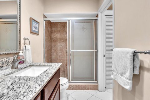 Condominio en alquiler en Oakland Park, Florida, 2 dormitorios, 78.97 m2 № 2019652 - foto 3