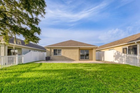 House in Wesley Chapel, Florida 3 bedrooms, 117.52 sq.m. № 2210036 - photo 19