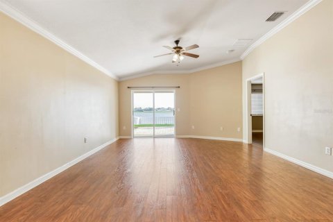 House in Wesley Chapel, Florida 3 bedrooms, 117.52 sq.m. № 2210036 - photo 8
