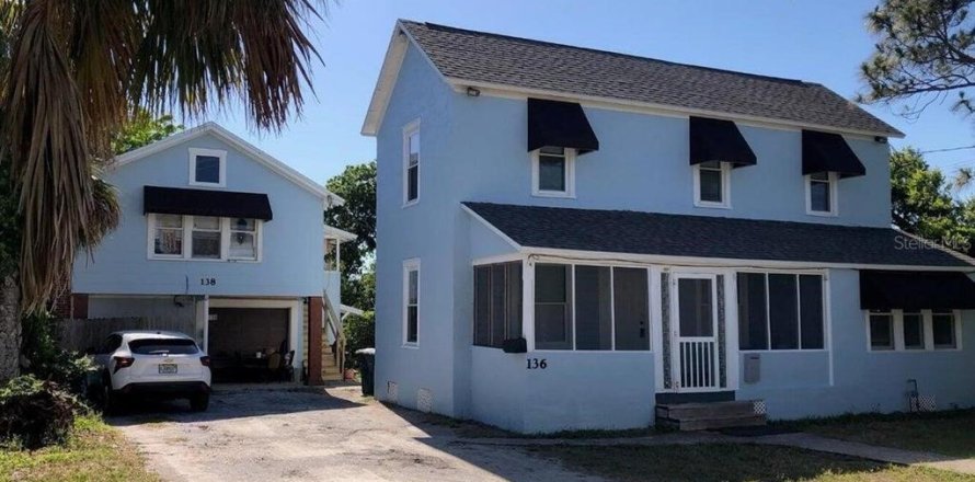 Commercial property in Daytona Beach, Florida 4 bedrooms, 293.48 sq.m. № 1885439
