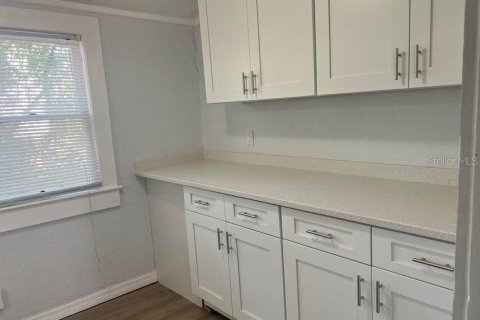 Commercial property in Daytona Beach, Florida 4 bedrooms, 293.48 sq.m. № 1885439 - photo 5